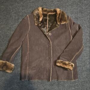 vintage 90s 100% leather jacket with super soft  faux fur lining by winlit